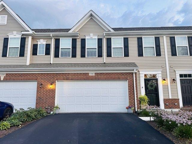 Townhouse for sale in Montgomery, Illinois