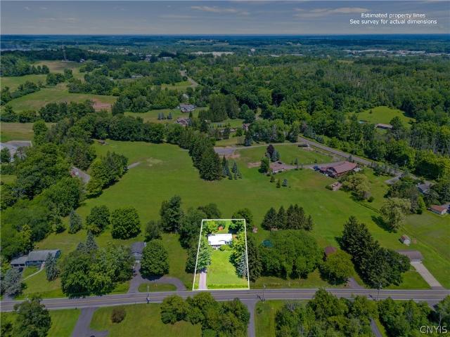 House for sale in Camillus, New York