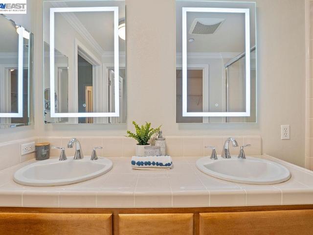 Condo for sale in Dublin, California