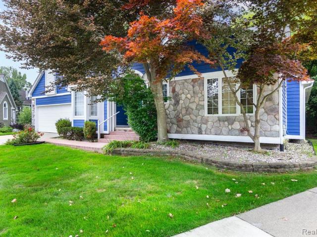 Condo for sale in Fairgrove Manor, Rochester Hills
