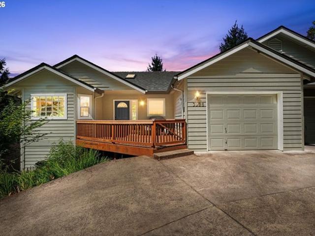 Townhouse for sale in Oregonia