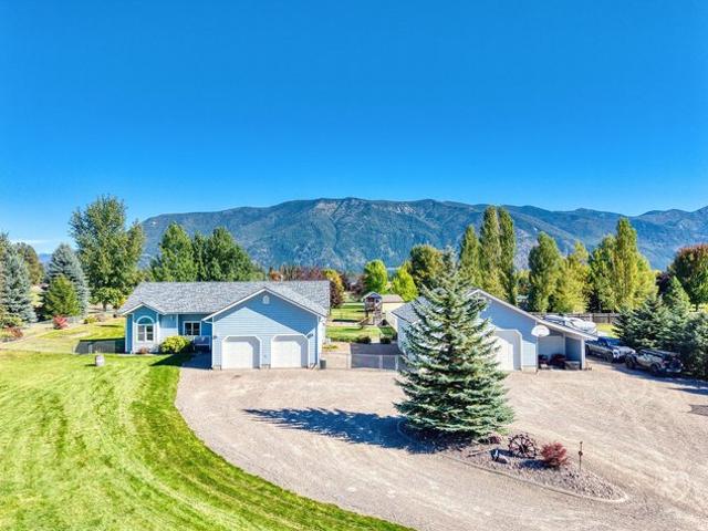 House for sale in Columbia Falls, Flathead County