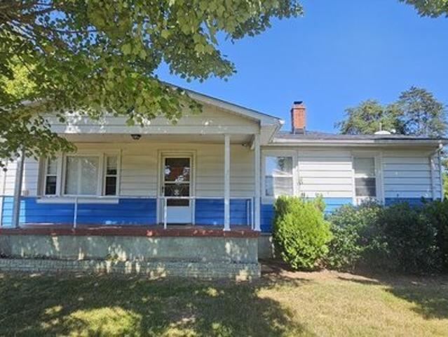 House for sale in Ridgeway, Henry County