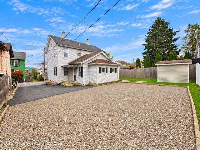 House for sale in West Side, Scranton