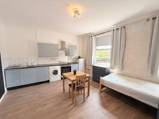 Studio for rent in Georgia, Greater Manchester