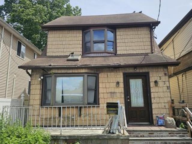 House for sale in Staten Island, New York
