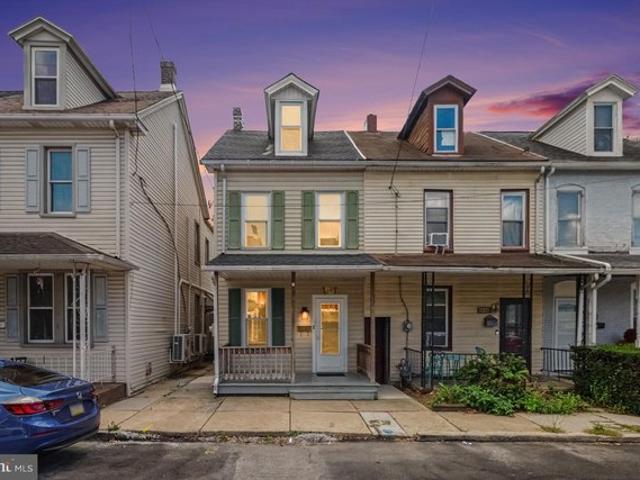 Townhouse for sale in Lebanon, Pennsylvania