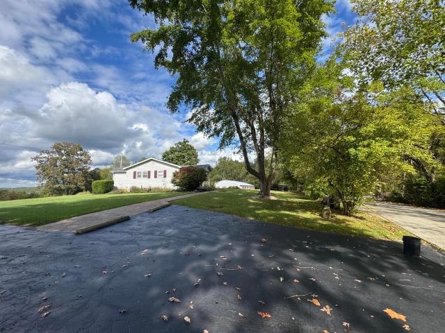 House for sale in Powell, Kentucky