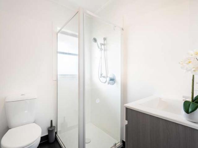 Apartment for sale in Hauraki