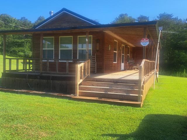 House for sale in Manchester, Kentucky