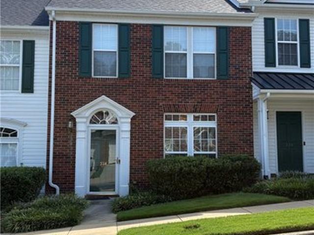 Townhouse for sale in Crescentwood Village, Mauldin