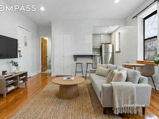 Condo for sale in Arverne, New York