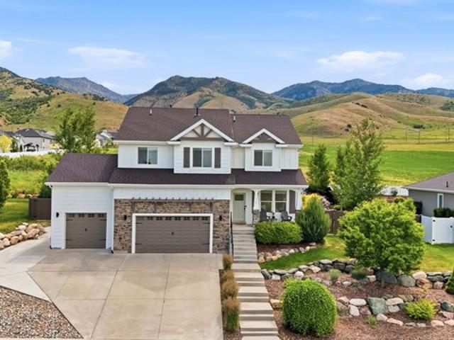 House for sale in Cache, Utah