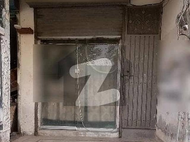 Building for sale in Lahore, Punjab