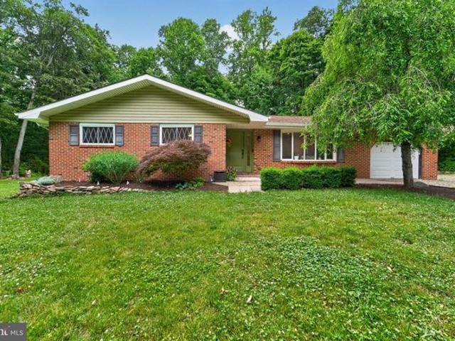 House for sale in Milford, New Jersey