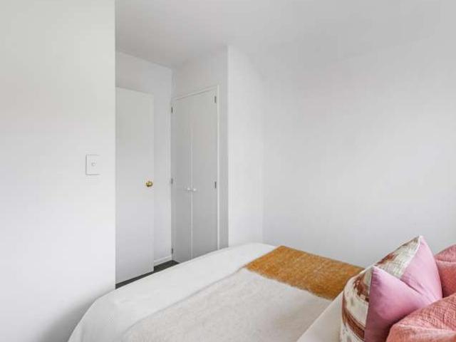 Apartment for sale in Saint Albans, Canterbury
