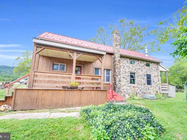House for sale in Shartlesville, Upper Bern Township