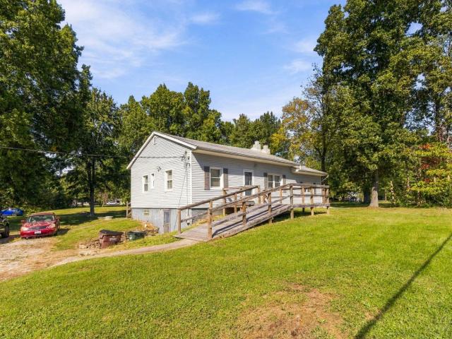 House for sale in Locust Lake, Amelia