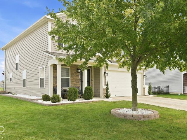 House for sale in Whitestown, Boone County