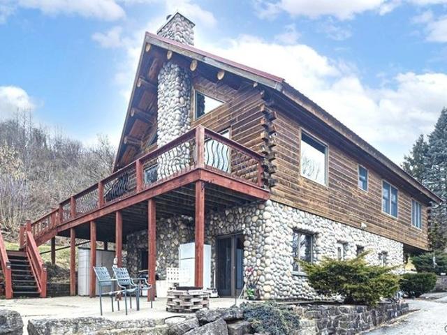 House for sale in Town of Herkimer, Herkimer County
