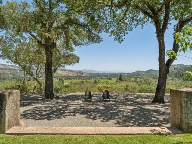 House for sale in Saint Helena, California