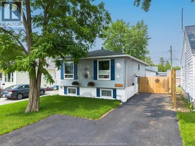 House for rent in Maidstone, Ontario