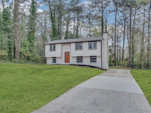 House for sale in Lilburn, Georgia