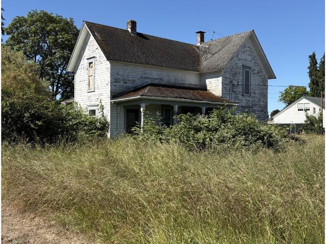 House for sale in Oregonia