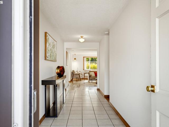 House for sale in Milwaukie Heights, Milwaukie