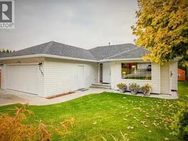 House for sale in Castlegar, British Columbia