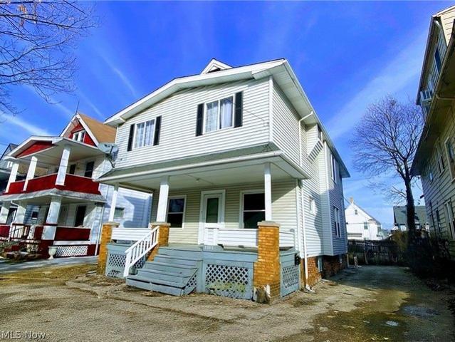 House for sale in West Boulevard, Cleveland