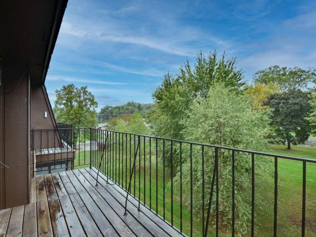 House for sale in Lake Wabasso, Shoreview