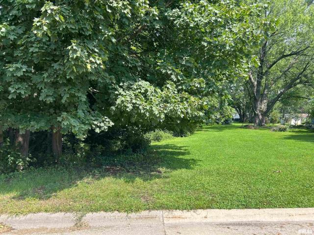 Land for sale in East Moline, Illinois