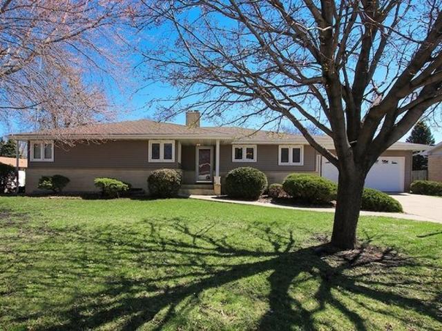 House for sale in Buffalo Lake, Minnesota