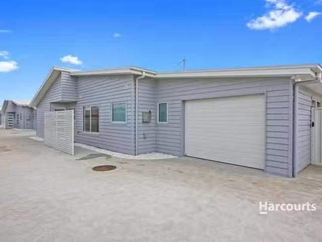Apartment for rent in Somerset, Tasmania