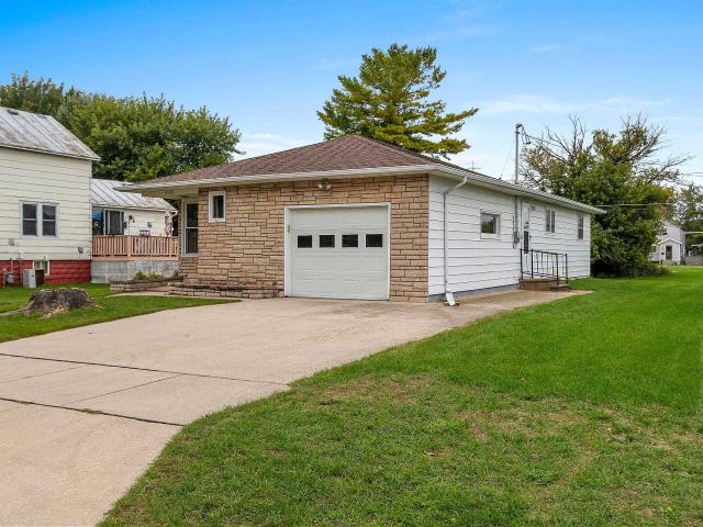 House for sale in Oconto, Wisconsin