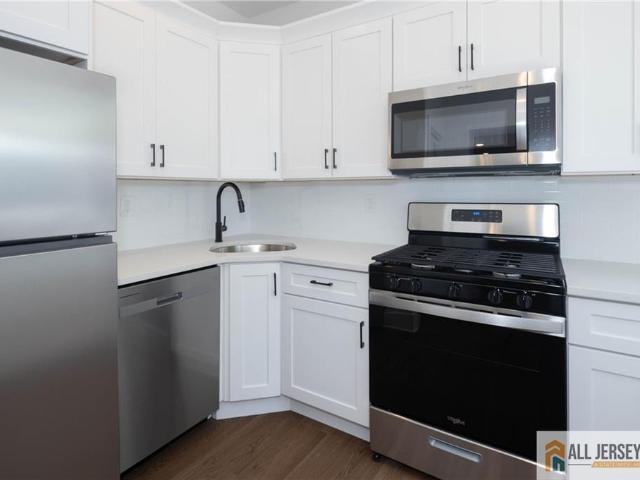 House for sale in Avenel, New Jersey