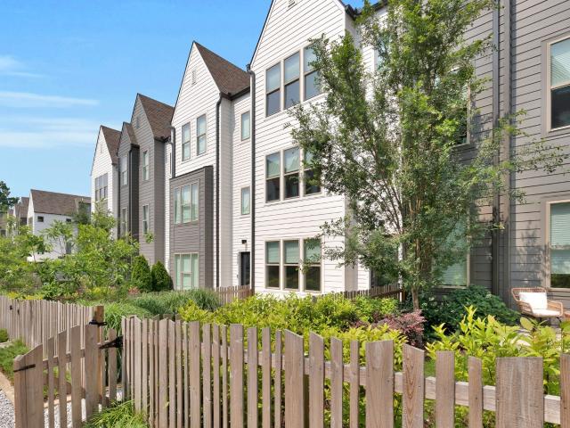 Condo for sale in Nashville