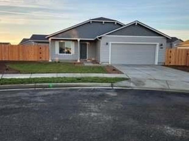 House for sale in Oregonia