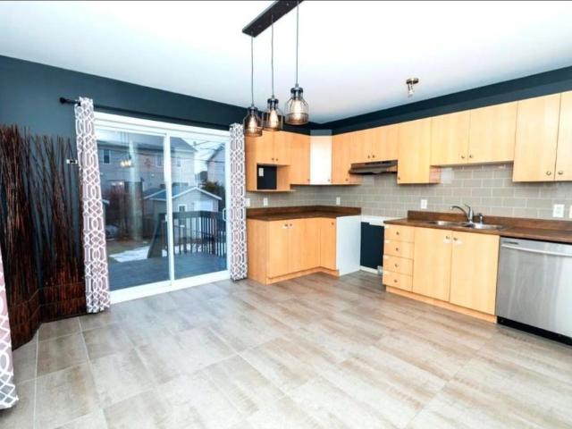 House for rent in Saint-charles-borromée, Quebec
