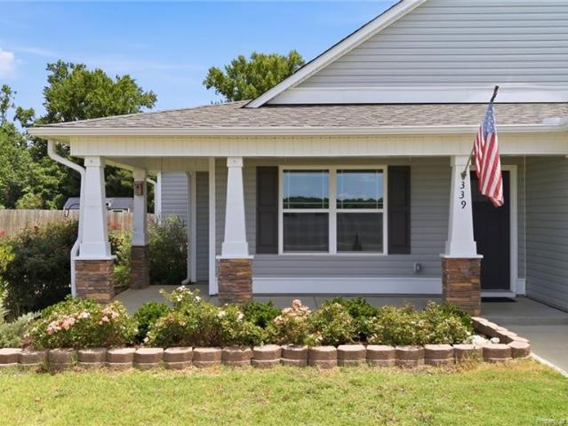 House for sale in Four Oaks, North Carolina
