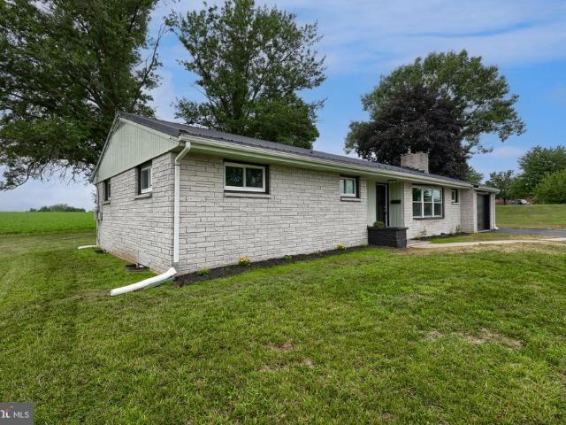 House for sale in Bowmansville, Pennsylvania