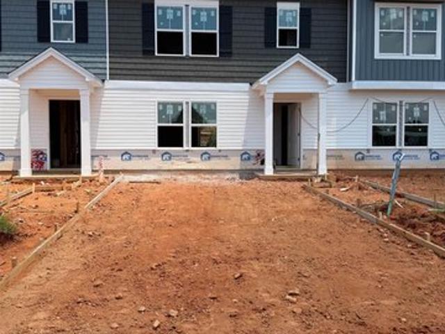 Townhouse for sale in Easley, South Carolina