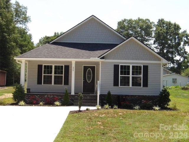 House for sale in Oakboro, North Carolina