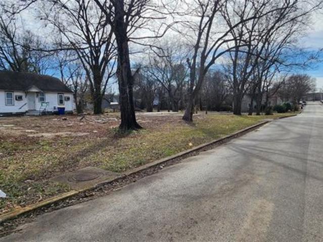 Land for sale in Bowling Green, Kentucky