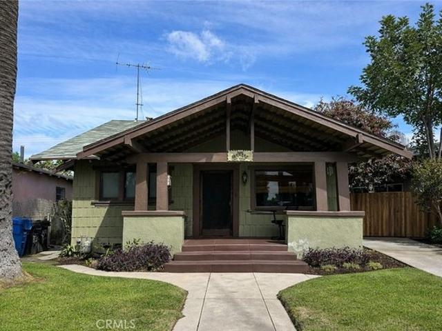 House for sale in Canoga Park, California