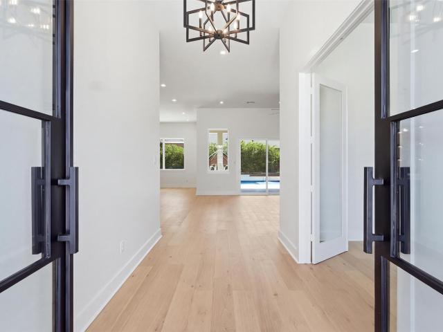 House for sale in Bentwater, Montgomery