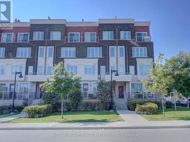 Townhouse for sale in Woburn, Ontario