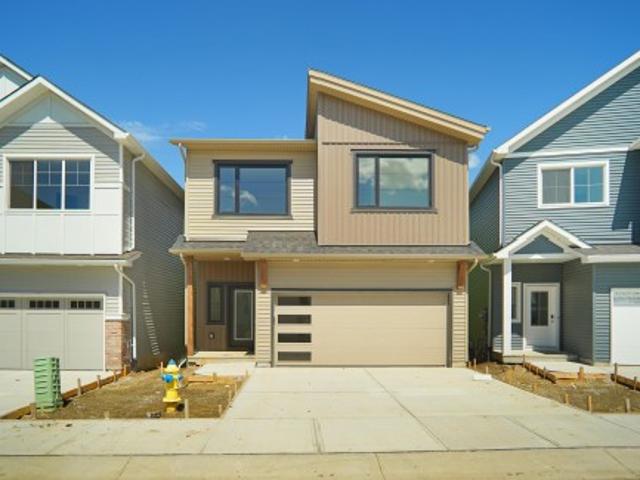 Condo for sale in Wedgewood, Alberta
