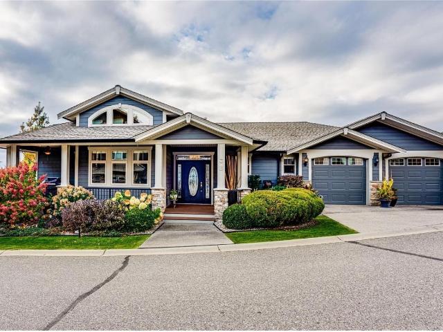 House for sale in Salmon Arm, British Columbia